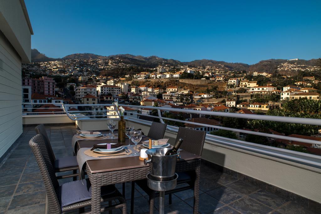Arts In Penthouse Apartments Til Sol Funchal  Exterior foto